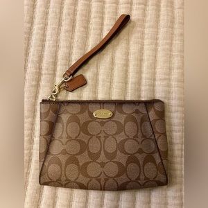 Coach Large Corner Zip Wristlet
